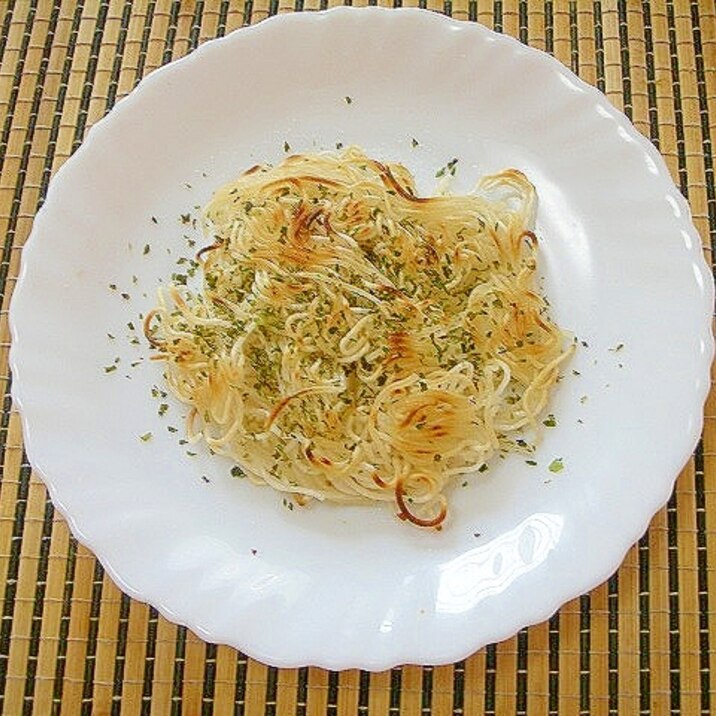 夜食にぴったり♪焼きラーメン